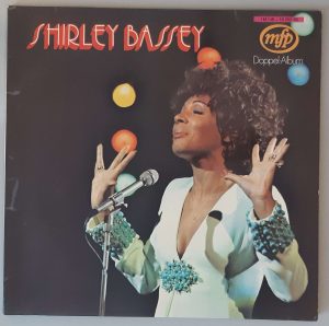 Shirley Bassey