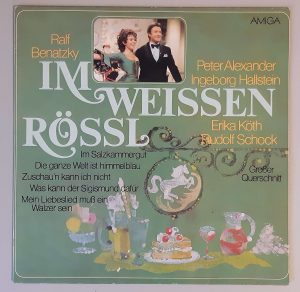 Various – "Im Weissen Rössl - Großer Querschnitt" (AMIGA – 8 45 223) Cover Vorderseite