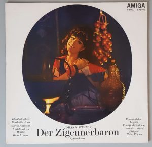 Johann Strauss – "Der Zigeunerbaron (Querschnitt)" (AMIGA – 8 45 065) Cover Vorderseite