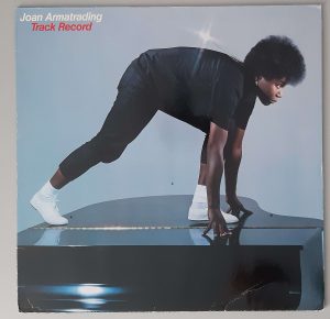 Joan Armatrading – "Track Record" (A&M Records – 394 987-1) Cover Vorderseite