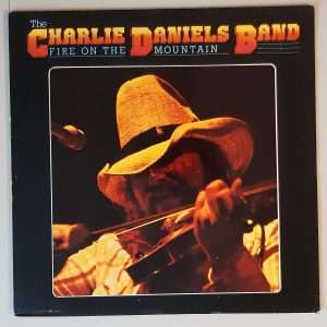 The Charlie Daniels Band – "Fire On The Mountain" (CBS – EMB 31830) Cover Vorderseite