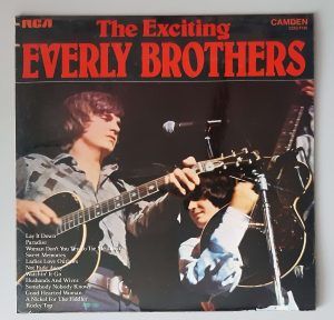 The Everly Brothers – "The Exciting Everly Brothers" (RCA Camden – CDS 1136) Cover Vorderseite