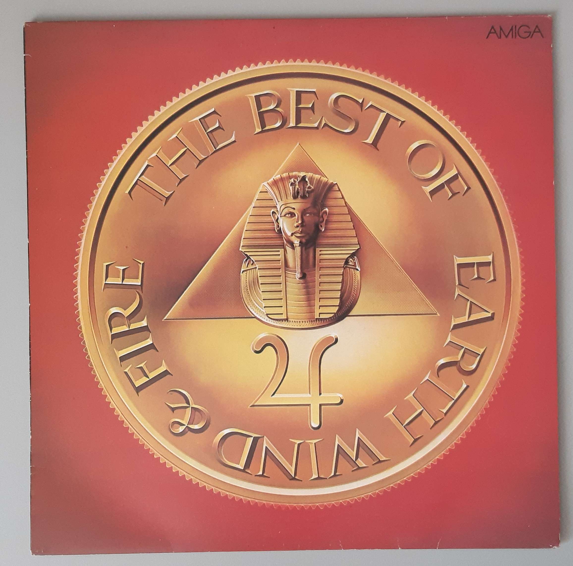 Earth, Wind & Fire – "The Best Of Earth, Wind & Fire" (AMIGA – 8 55 788) Cover Vorderseite