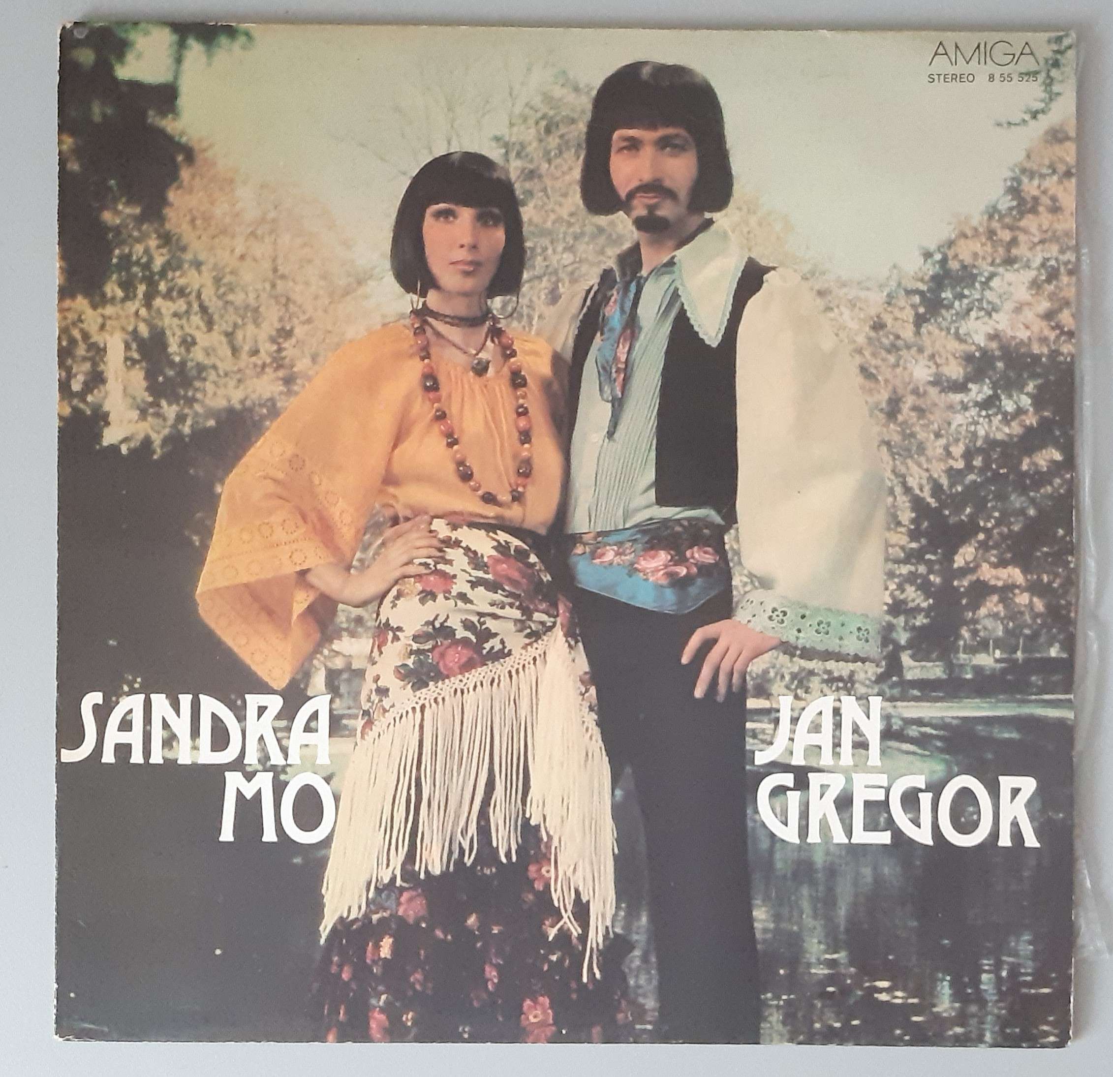 Sandra Mo & Jan Gregor – "Sandra Mo - Jan Gregor" (AMIGA – 8 55 525) Cover Vorderseite