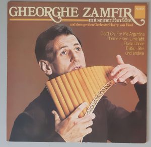 Gheorghe Zamfir – "Gheorghe Zamfir Mit Seiner Panflöte" (AMIGA – 8 55 948) Cover Vorderseite