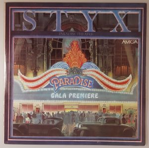 Styx – "Paradise Theatre" (Amiga 8 55 963) Cover Vorderseite