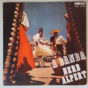 Herb Alpert – "A Banda" (AMIGA – 8 55 228) Cover Vorderseite