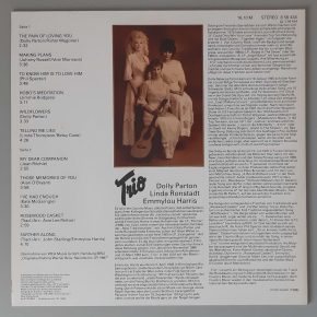 Dolly Parton · Linda Ronstadt · Emmylou Harris – "Trio" (AMIGA – 8 56 434) Cover Rückseite Dolly Parton · Linda Ronstadt · Emmylou Harris – "Trio" (AMIGA – 8 56 434) Cover Rückseite