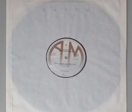 Joan Armatrading – "To The Limit" (A&M Records – AMLH 64732) Schutzhülle 2 Joan Armatrading – "To The Limit" (A&M Records – AMLH 64732) Schutzhülle 2