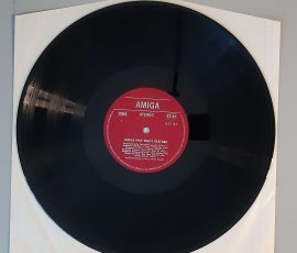 Gisela May – "Gisela May Singt Erich Kästner" (AMIGA – 8 55 144) Platte Seite 1 Gisela May – "Gisela May Singt Erich Kästner" (AMIGA – 8 55 144) Platte Seite 1