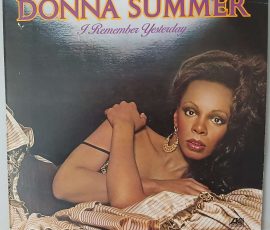 Donna Summer – "I Remember Yesterday" (Atlantic – ATL 50 378) Cover Vorderseite Donna Summer – "I Remember Yesterday" (Atlantic – ATL 50 378) Cover Vorderseite