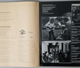 Various – "Folk Friends" (Folk Freak – FF 3001) Gatefold2 Various – "Folk Friends" (Folk Freak – FF 3001) Gatefold2