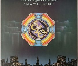 Electric Light Orchestra- "A New World Record" (Jet Records – UAS 30 017 XOT) Cover Vorderseite Electric Light Orchestra- "A New World Record" (Jet Records – UAS 30 017 XOT) Cover Vorderseite