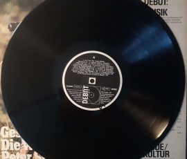 Various – Debüt LP / Zeitschrift Ausgabe 6 (Nr. 06) (Debüt – 05.1984) Platte Seite 1 Various – Debüt LP / Zeitschrift Ausgabe 6 (Nr. 06) (Debüt – 05.1984) Platte Seite 1