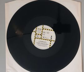 Vixen – "Edge Of A Broken Heart" (Extended Mix)" (EMI USA – 060 20 2803 6) Platte Seite 2 Vixen – "Edge Of A Broken Heart" (Extended Mix)" (EMI USA – 060 20 2803 6) Platte Seite 2