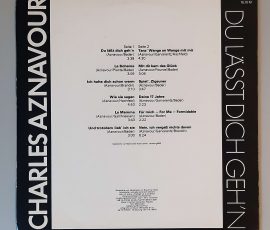 Charles Aznavour - "Du Lässt Dich Geh'n" (AMIGA – 8 55 951) Cover Rückseite Charles Aznavour - "Du Lässt Dich Geh'n" (AMIGA – 8 55 951) Cover Rückseite