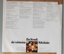 Various – "Ein Strauß Der Schönsten Volkslieder" (AMIGA – 8 55 538) Cover Rückseite Various – "Ein Strauß Der Schönsten Volkslieder" (AMIGA – 8 55 538) Cover Rückseite
