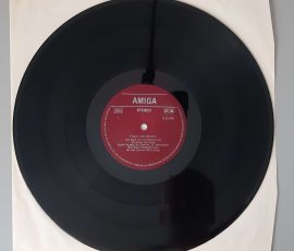 Frank Schöbel – "Frank International" (AMIGA – 8 55 694) Platte Seite 1 Frank Schöbel – "Frank International" (AMIGA – 8 55 694) Platte Seite 1