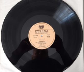 Nikolaus Harnoncourt "Die Fledermaus" von Johann Strauß (Teldec/ ETERNA – 7 29 279-280) Platte Seite 4 Nikolaus Harnoncourt "Die Fledermaus" von Johann Strauß (Teldec/ ETERNA – 7 29 279-280) Platte Seite 4