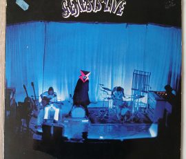 Genesis– "Live" (Charisma Records - 9499 593) Cover Vorderseite Genesis– "Live" (Charisma Records - 9499 593) Cover Vorderseite