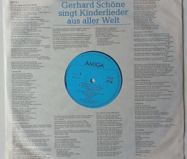 Gerhard Schöne- "Gerhard Schöne singt Kinderlieder aus aller Welt" (AMIGA – 8 45 312) Schutzhülle Gerhard Schöne- "Gerhard Schöne singt Kinderlieder aus aller Welt" (AMIGA – 8 45 312) Schutzhülle