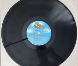 Various – "Get Up! (The Ultimate Dance Collection)" (Dino Music – DLP 2571) 1. Platte Seite 2 Various – "Get Up! (The Ultimate Dance Collection)" (Dino Music – DLP 2571) 1. Platte Seite 2