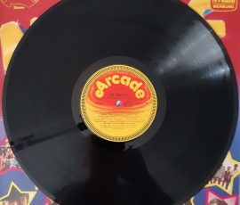 Various – "Hit Machine" (Arcade – ADE G 126) Platte Seite 1 Various – "Hit Machine" (Arcade – ADE G 126) Platte Seite 1