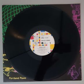 Grace Jones – "Inside Story" (Manhattan Records – 1A 062-24 0643 1) Platz Seite 1