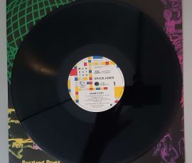 Grace Jones – "Inside Story" (Manhattan Records – 1A 062-24 0643 1) Platz Seite 1 Grace Jones – "Inside Story" (Manhattan Records – 1A 062-24 0643 1) Platz Seite 1