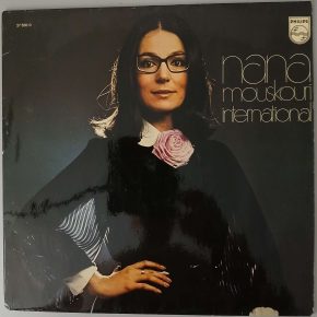 Nana Mouskouri – "International" (Philips – 27 556-0) Cover Vorderseite Nana Mouskouri – "International" (Philips – 27 556-0) Cover Vorderseite