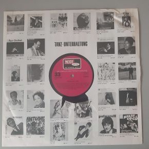 Françoise & Udo – "Françoise & Udo" (Mode Serie – MDINT 9688) Schutzhülle2 Françoise & Udo – "Françoise & Udo" (Mode Serie – MDINT 9688) Schutzhülle2