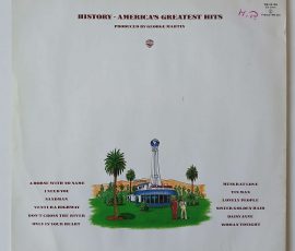 America – "History (America's Greatest Hits)" (Warner Bros. Records – K 56169) Cover Rückseite America – "History (America's Greatest Hits)" (Warner Bros. Records – K 56169) Cover Rückseite