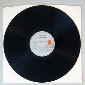 Udo Jürgens – "Nur Ein Lächeln" (Ariola – 201 037-365) Platte Seite 1 Udo Jürgens – "Nur Ein Lächeln" (Ariola – 201 037-365) Platte Seite 1