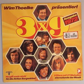 "Wim Thoelke Präsentiert: 3x9 - 9 Stars Mit 27 Melodien" (Stern Musik – 2437 115) Cover Vorderseite "Wim Thoelke Präsentiert: 3x9 - 9 Stars Mit 27 Melodien" (Stern Musik – 2437 115) Cover Vorderseite